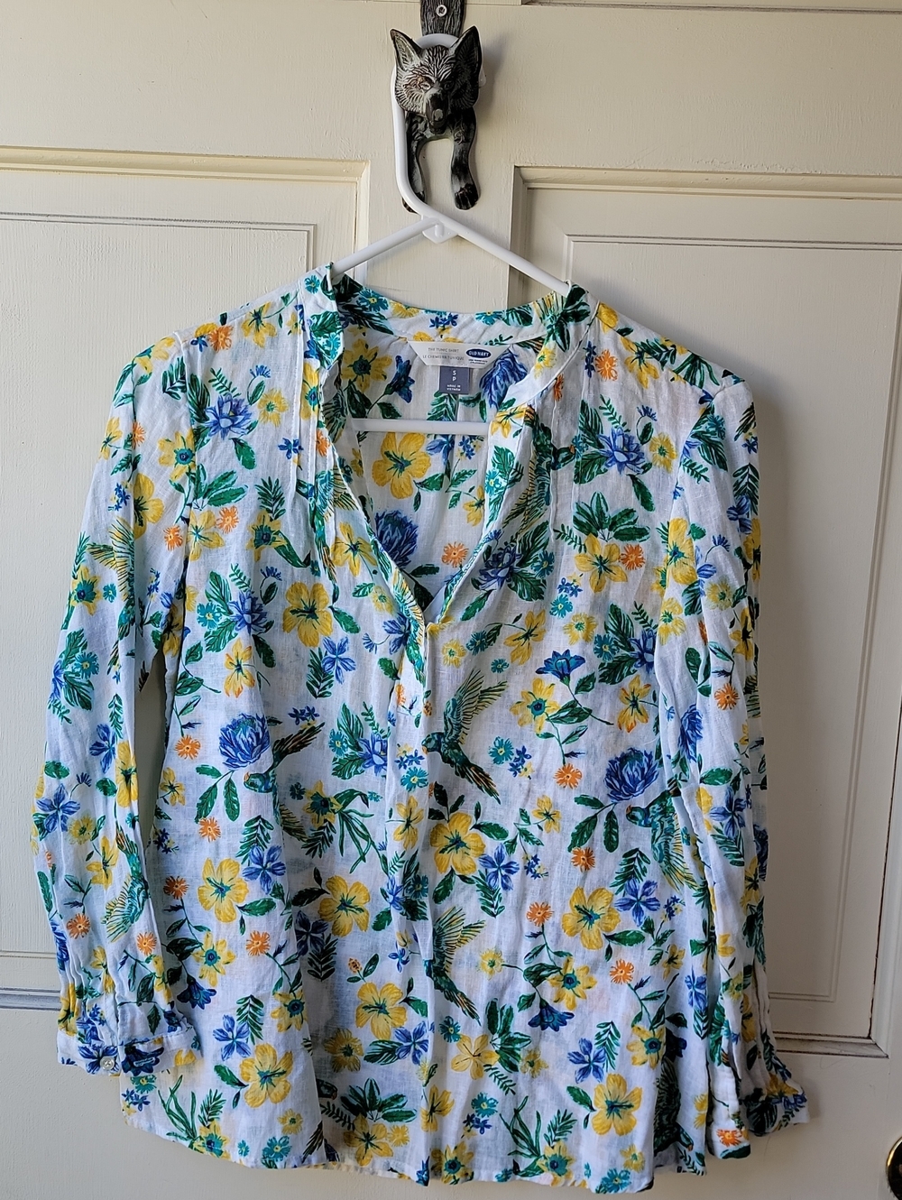 Old Navy White Floral Bird Linen Blouse